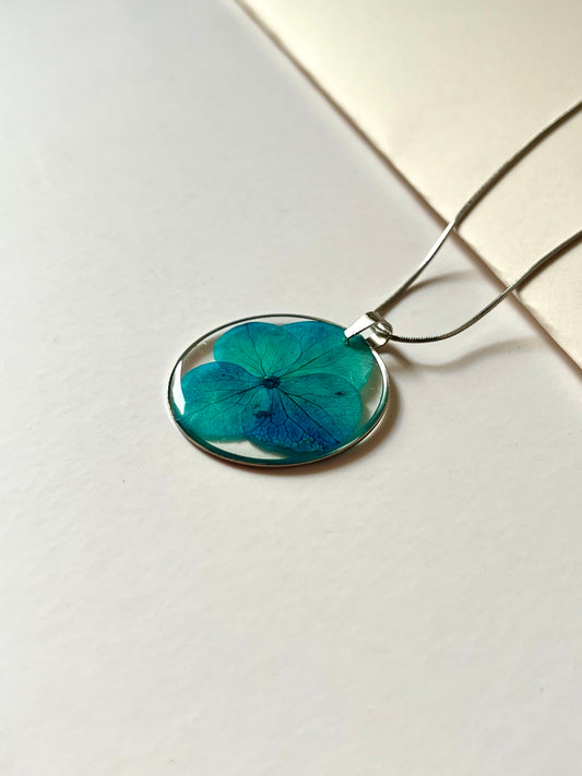 Aurora Hydrangea Necklace