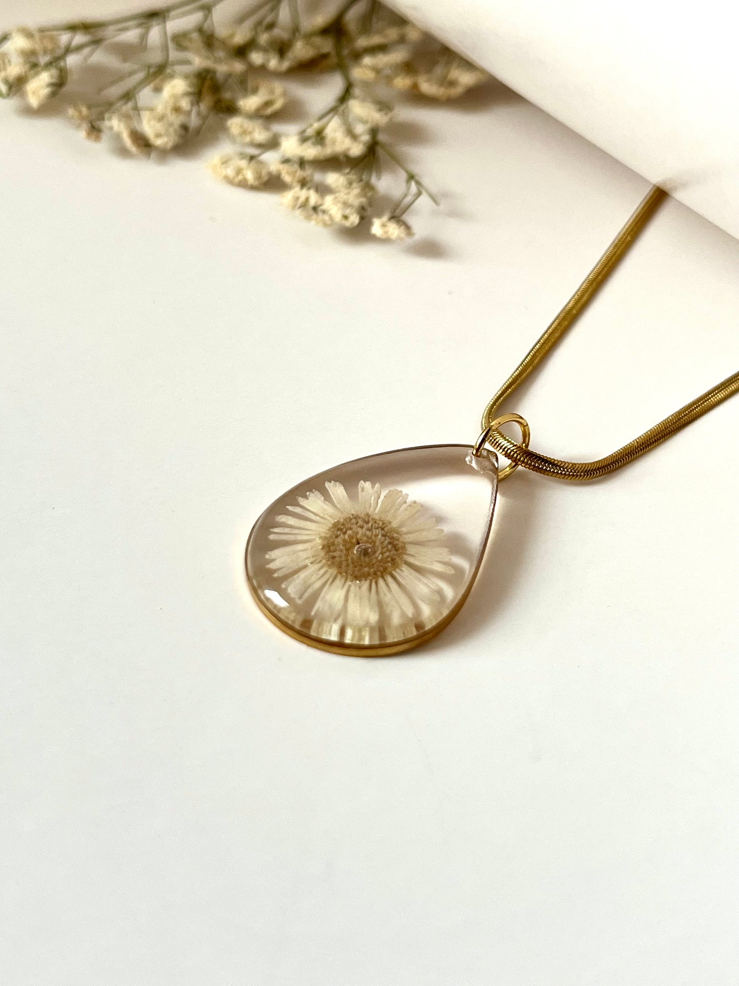 Aster Frost Necklace