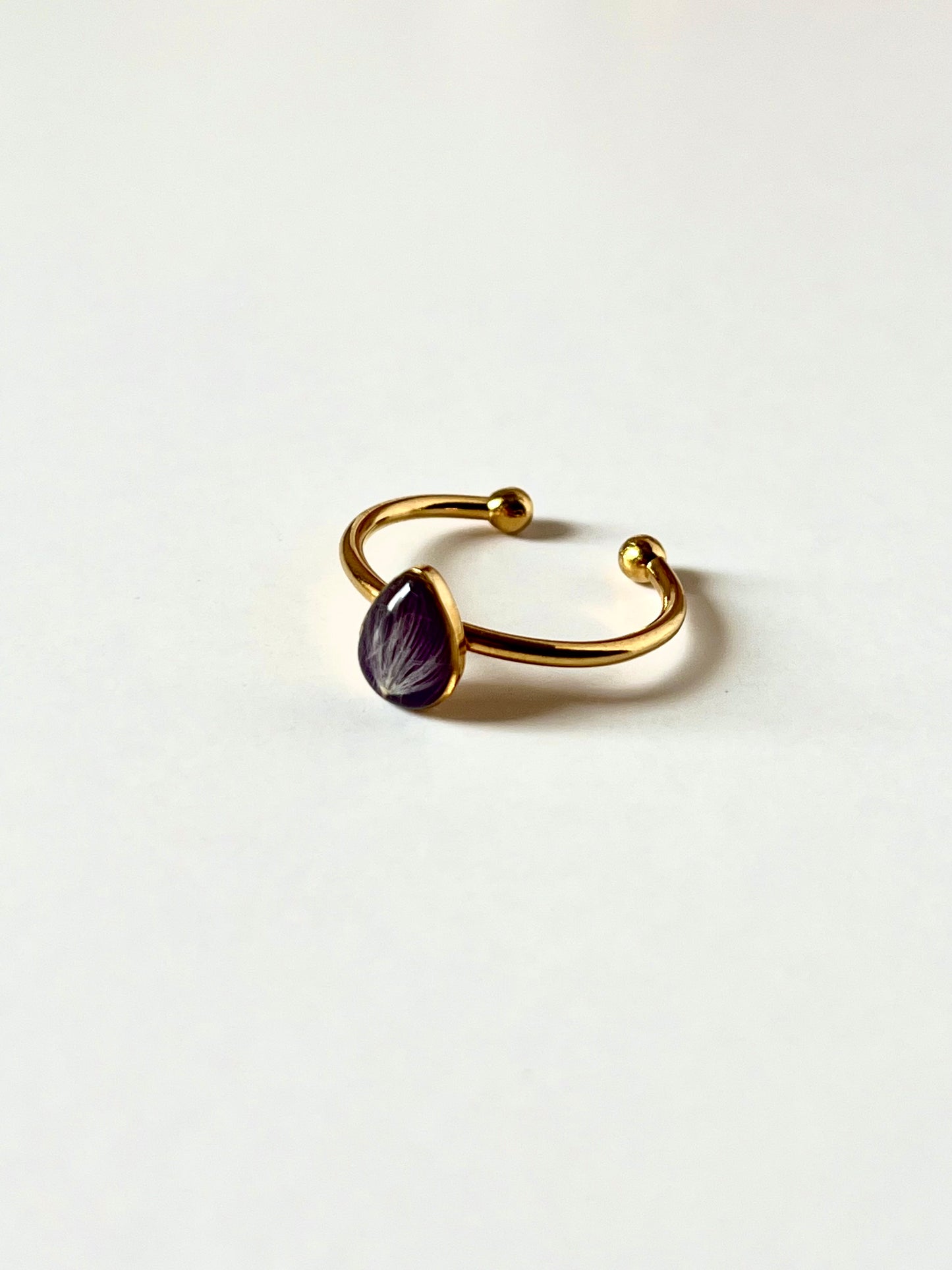 Dandelion Viola Ring