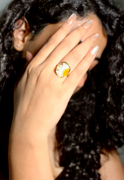 Revéla Promise Ring