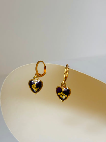 Mi Amouré Earrings