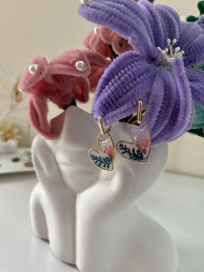 Amouraé Earrings